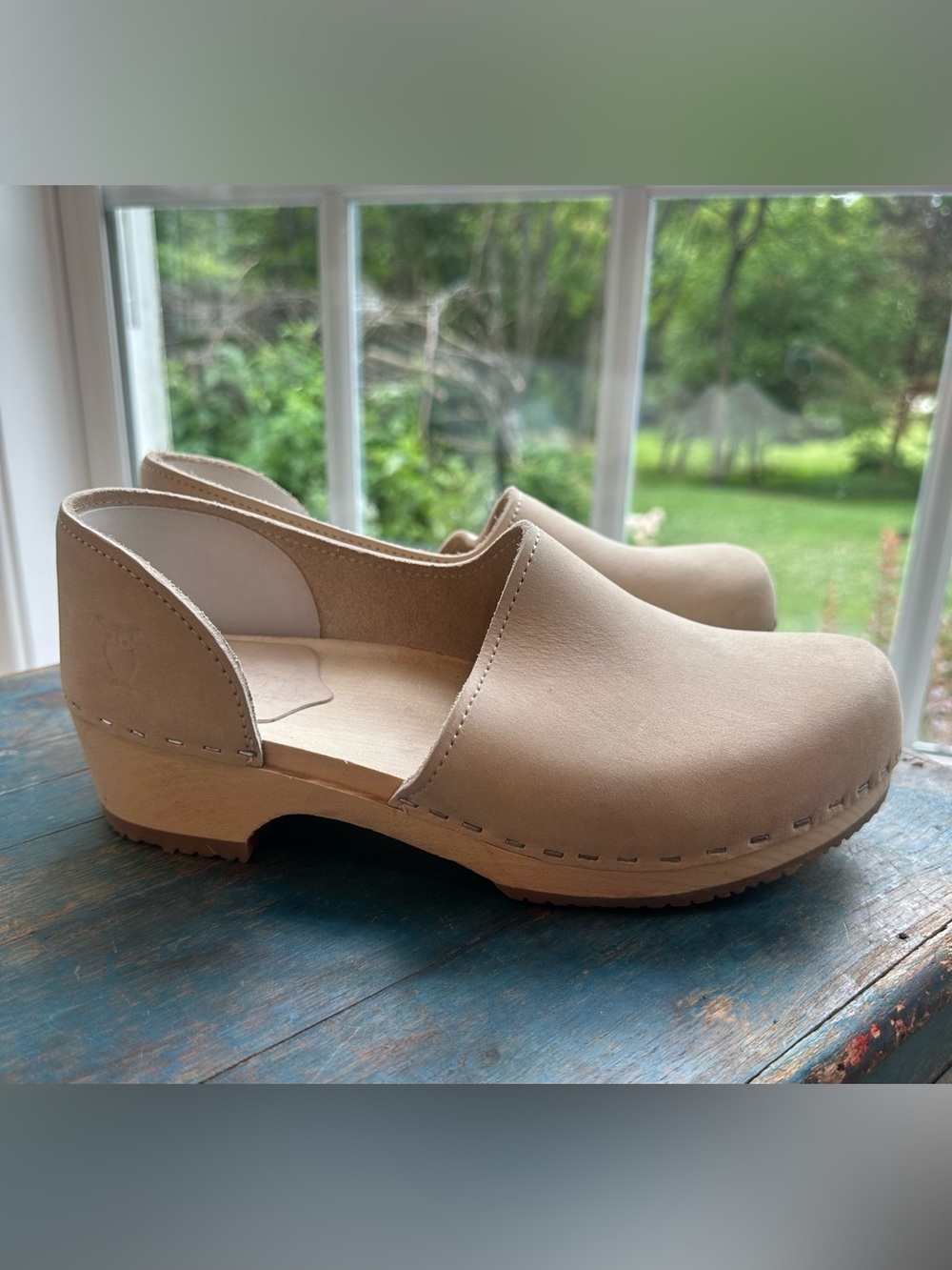 Sandgrens Handmade Swedish Wood Closed-Back Clogs for Women size 38
